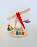 Balance & Learn - Montessori Scale - Atlas & Maya